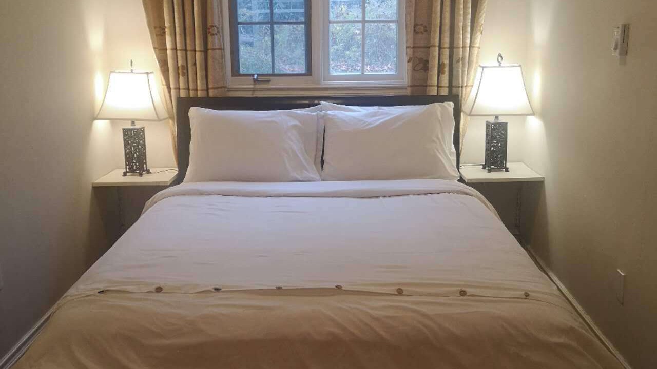 Photo of Bedroom in Adjala-Tosorontio