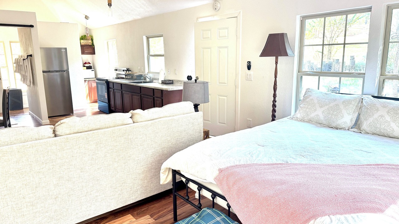 Photo of Bedroom in Rusk
