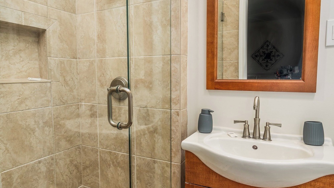 Photo of Bathroom in Lilburn