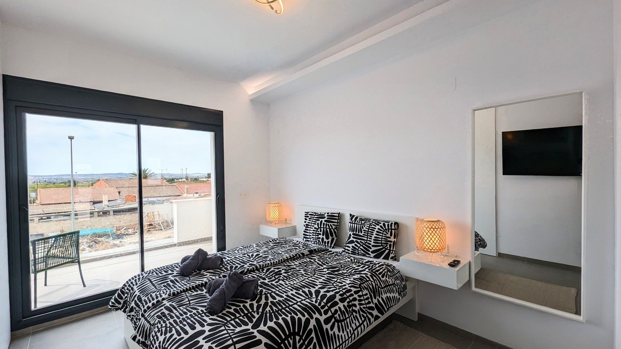 Photo of Bedroom in Los Montesinos