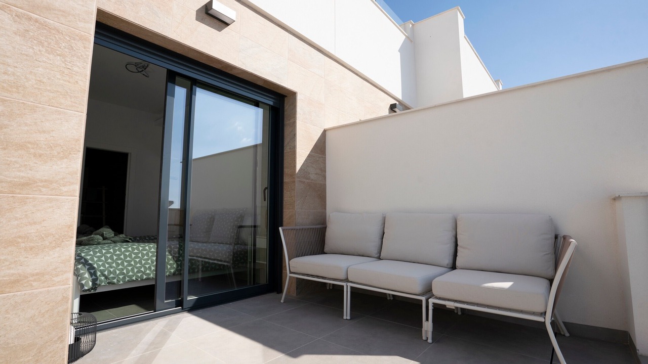 Photo of Patio Balcony in Los Montesinos