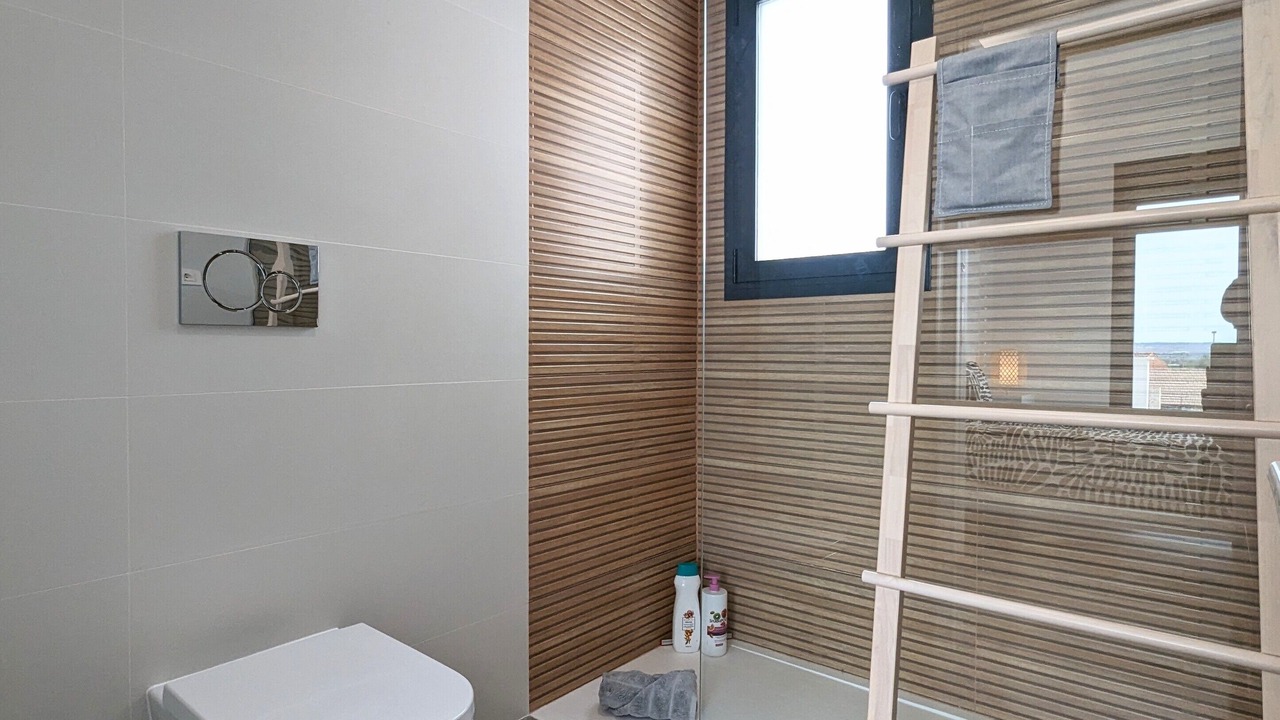 Photo of Bathroom in Los Montesinos