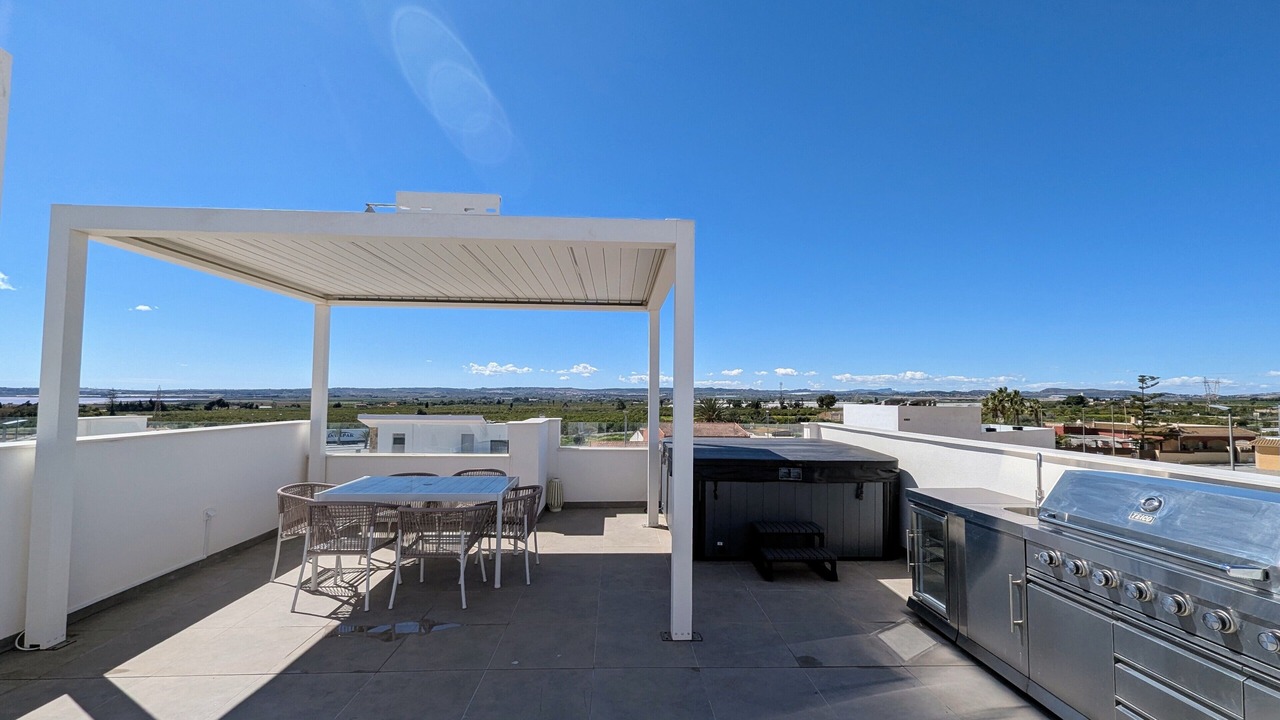 Photo of Outdoor in Los Montesinos