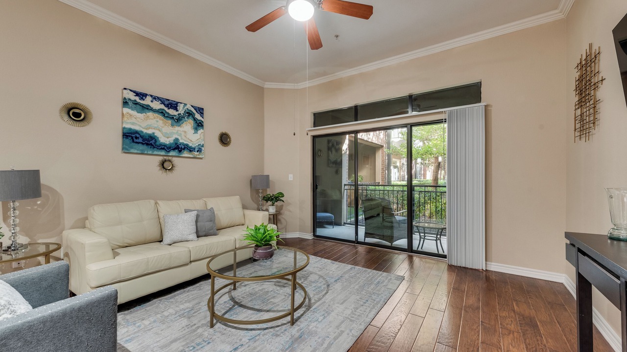 Photo of Livingroom in Grapevine