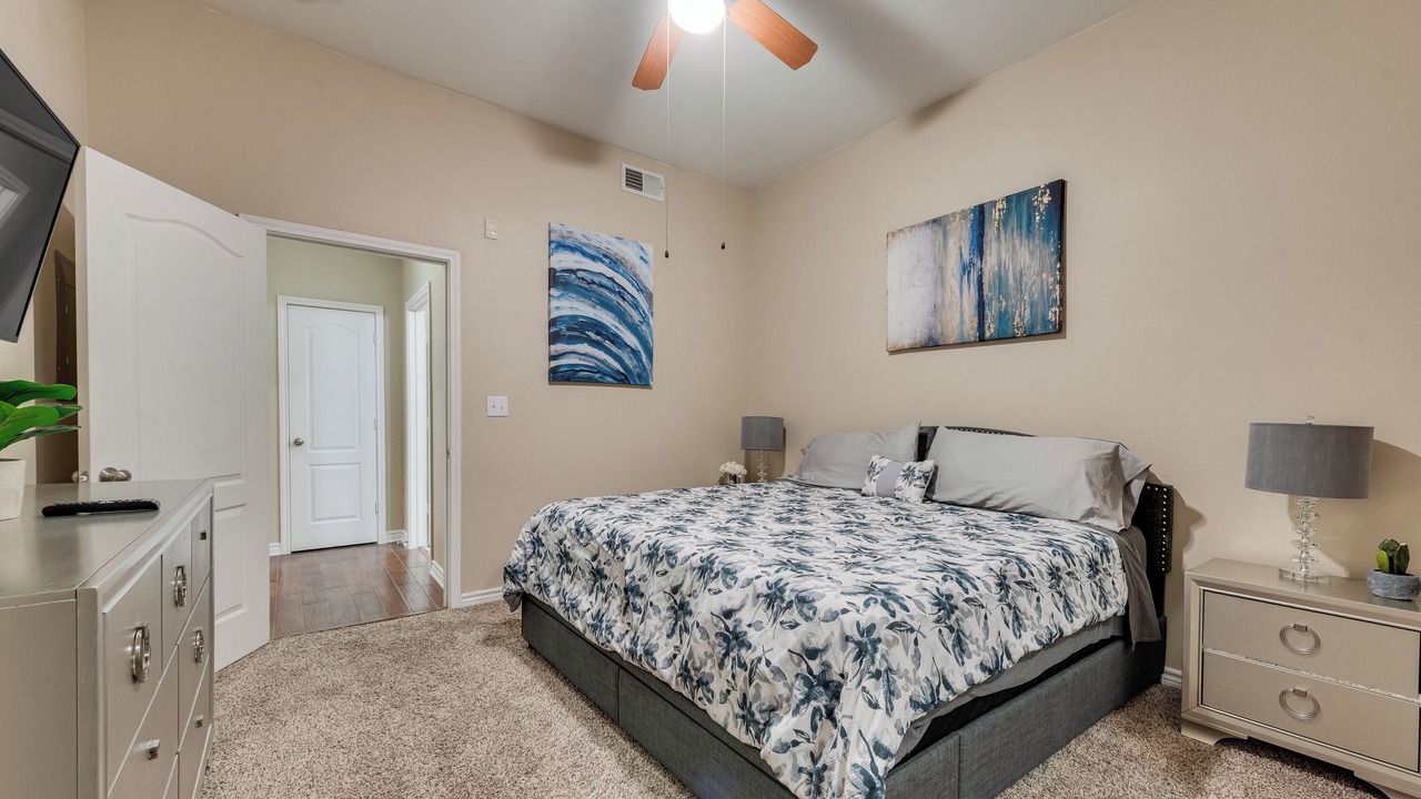 Photo of Bedroom in Grapevine