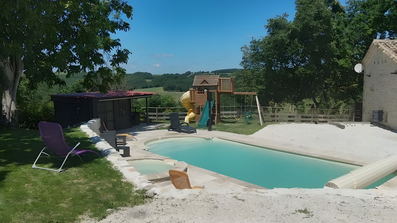 Photo of Outdoor in Bourg-de-Visa
