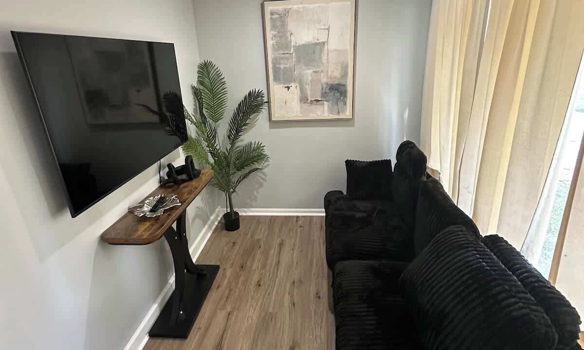 Photo of Livingroom in Tinley Park