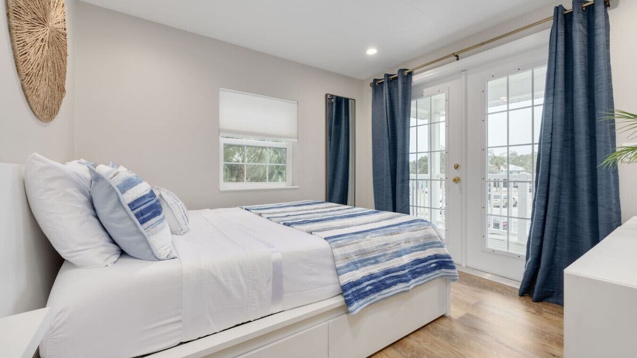 Photo of Bedroom in Downtown Dunedin