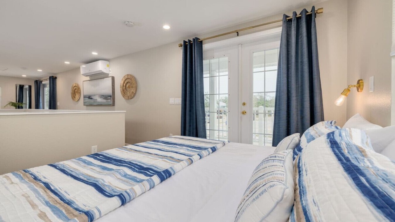 Photo of Bedroom in Downtown Dunedin