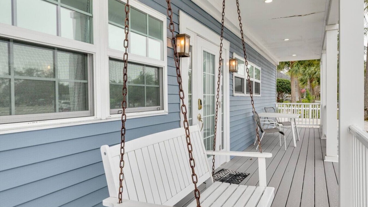 Photo of Patio Balcony in Downtown Dunedin