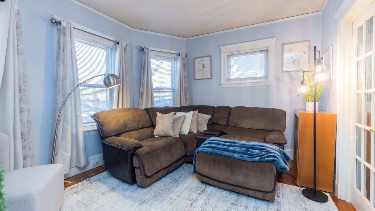 Photo of Livingroom in Brookline