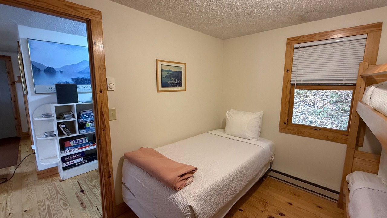 Photo of Bedroom in Silver Bay