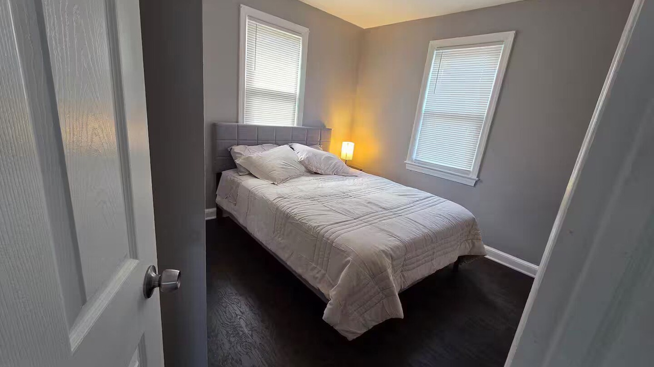 Photo of Bedroom in Centreville