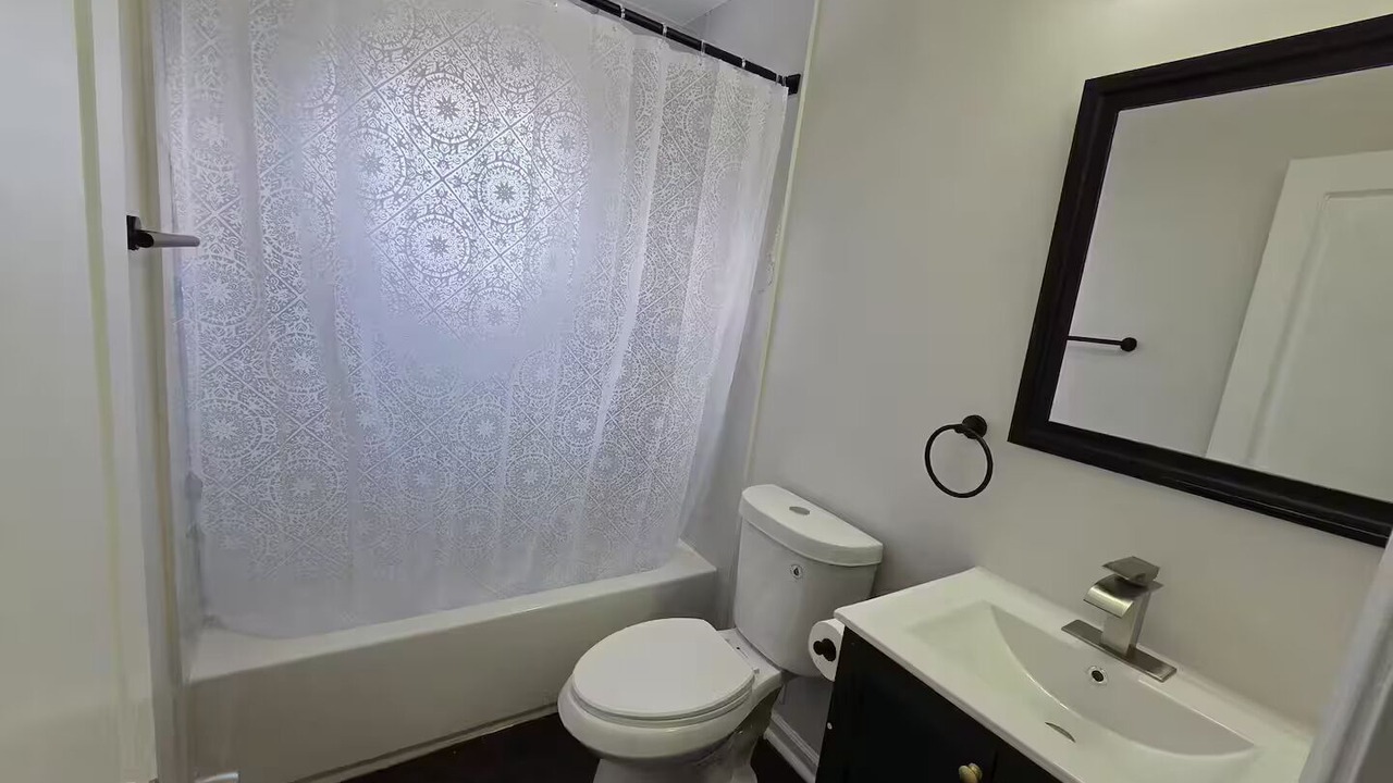 Photo of Bathroom in Centreville