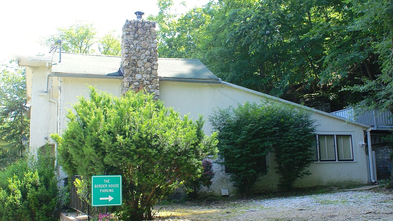 Photo of Others in Eureka Springs Historic District