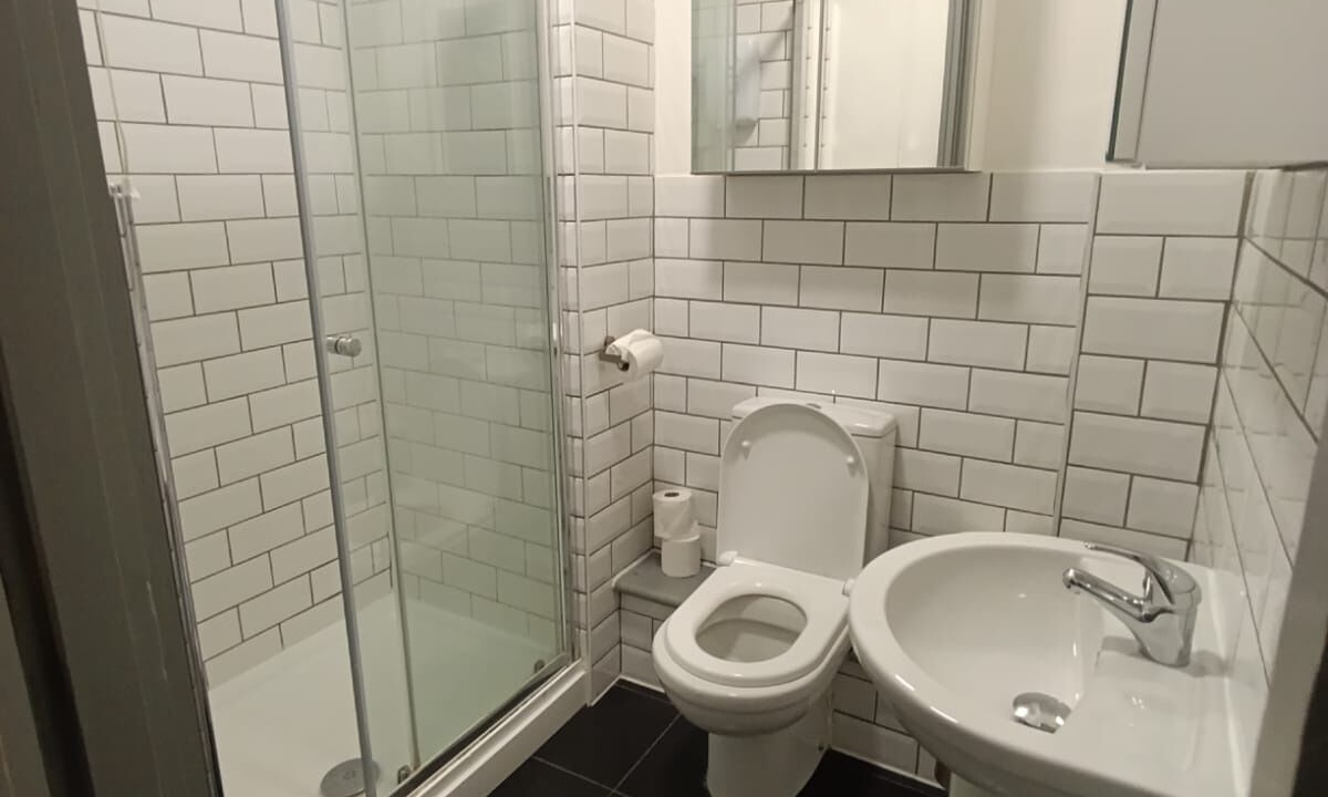 Photo of Bathroom in Buckland