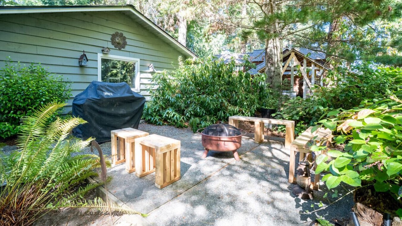 Photo of Patio Balcony in Rollingbay