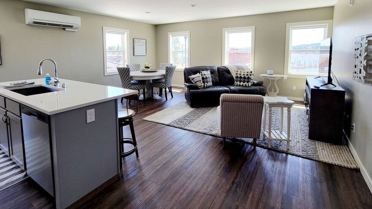 Photo of Livingroom in Poulsbo