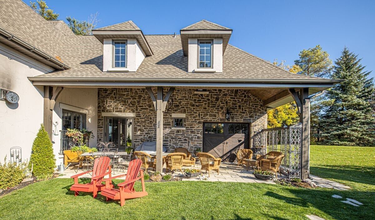 Photo of Outdoor in Brock