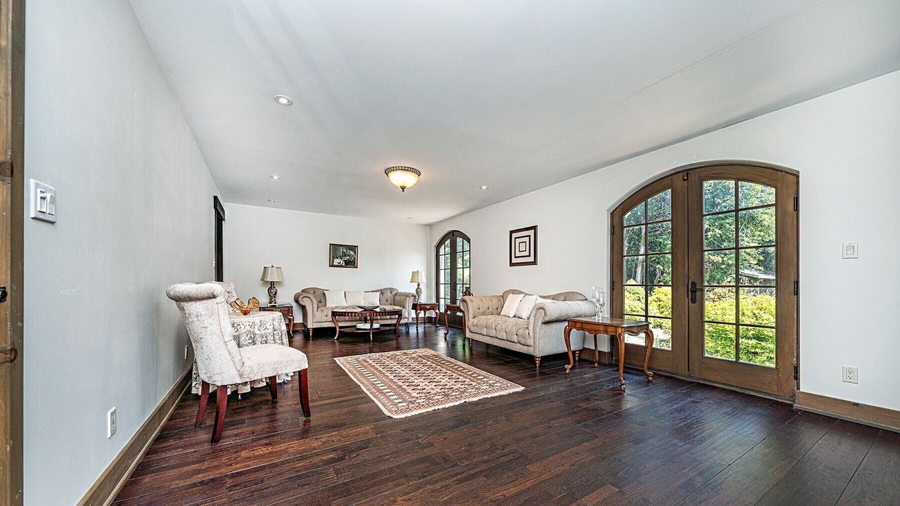 Photo of Livingroom in Brock