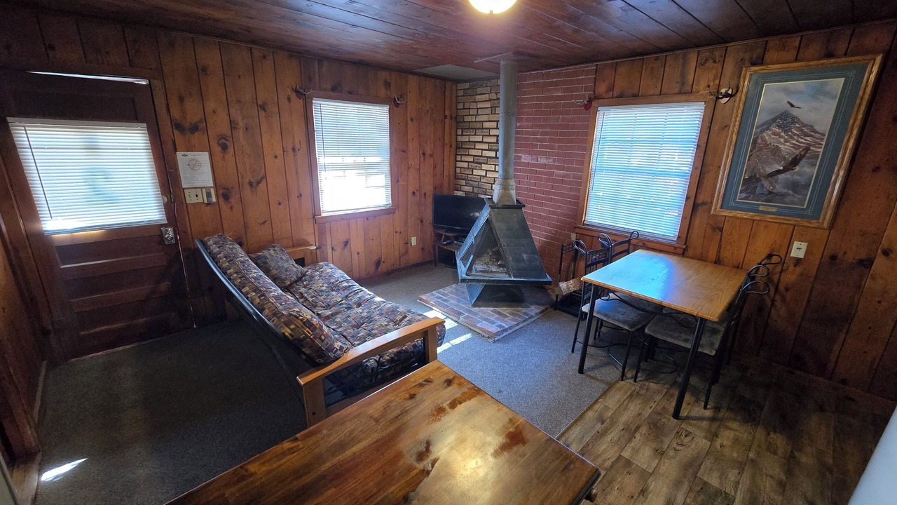 Photo of Livingroom in Mayhill