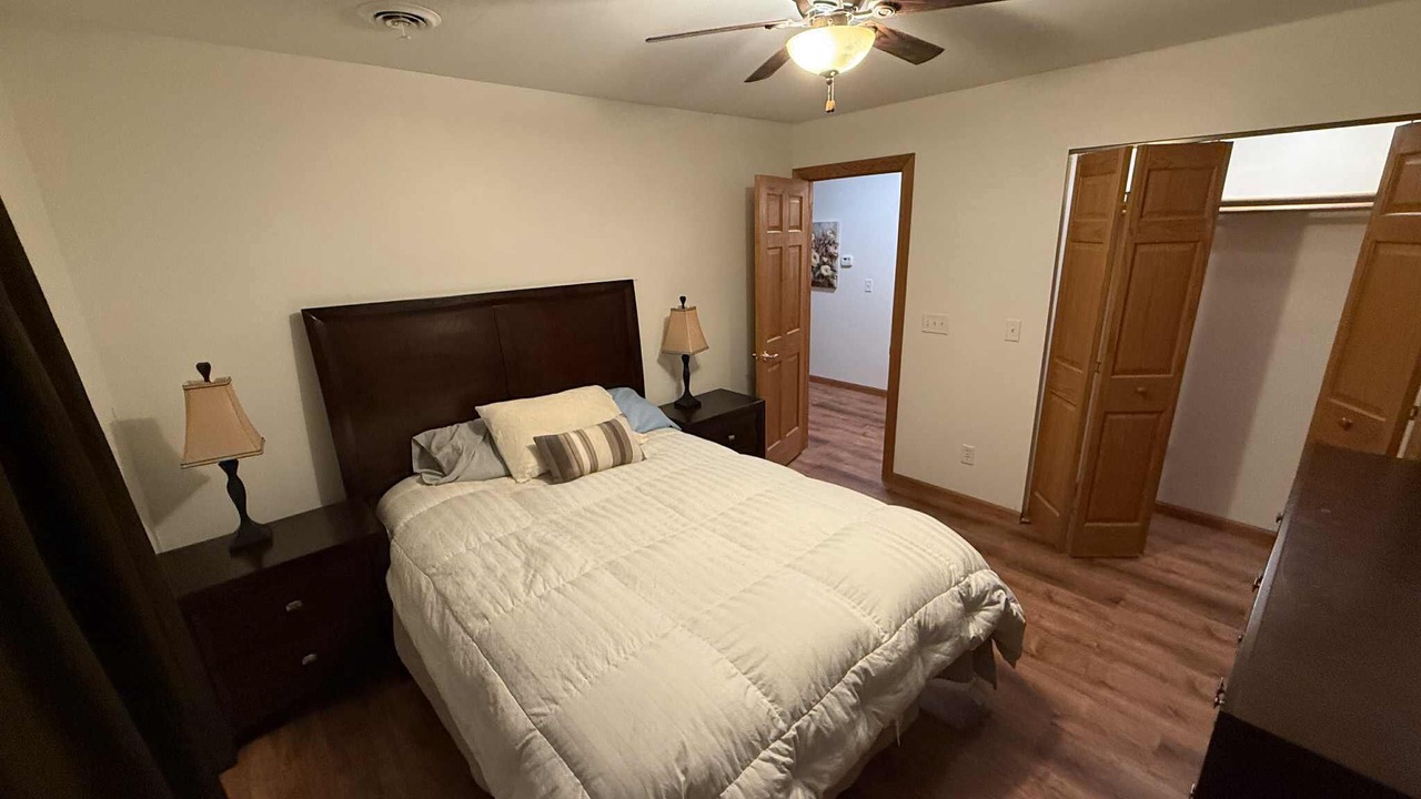Photo of Bedroom in La Salle
