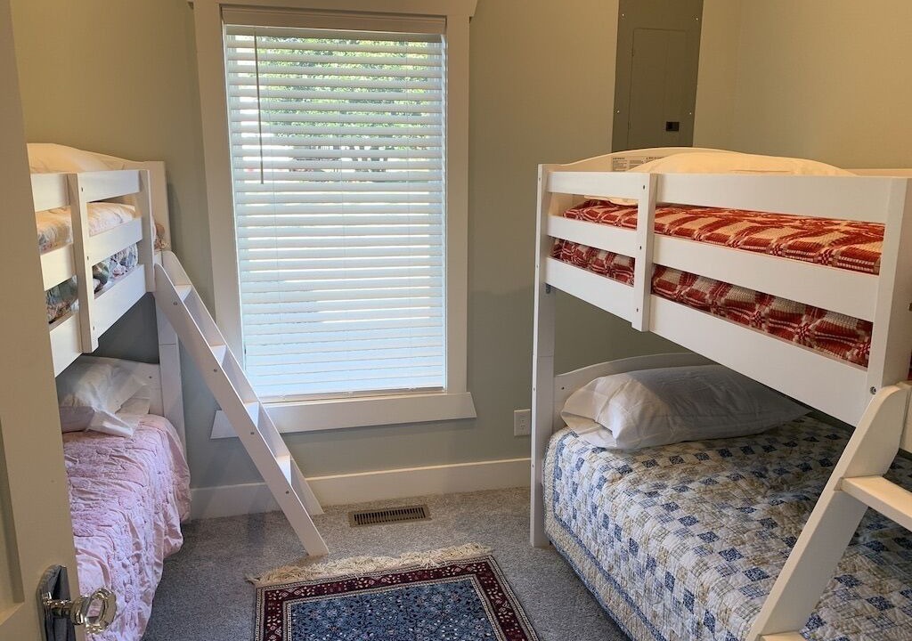 Photo of Bedroom in Bell Buckle