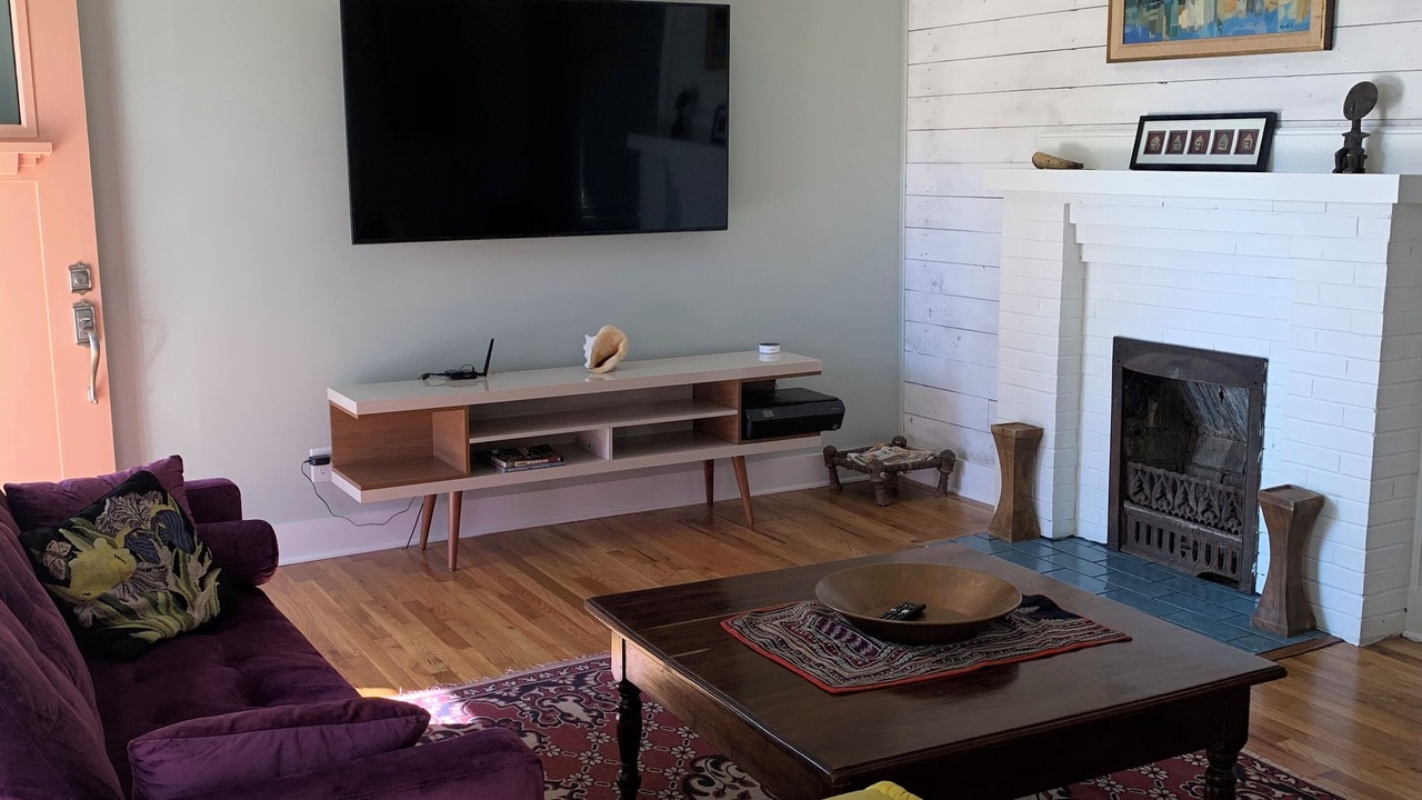 Photo of Livingroom in Bell Buckle