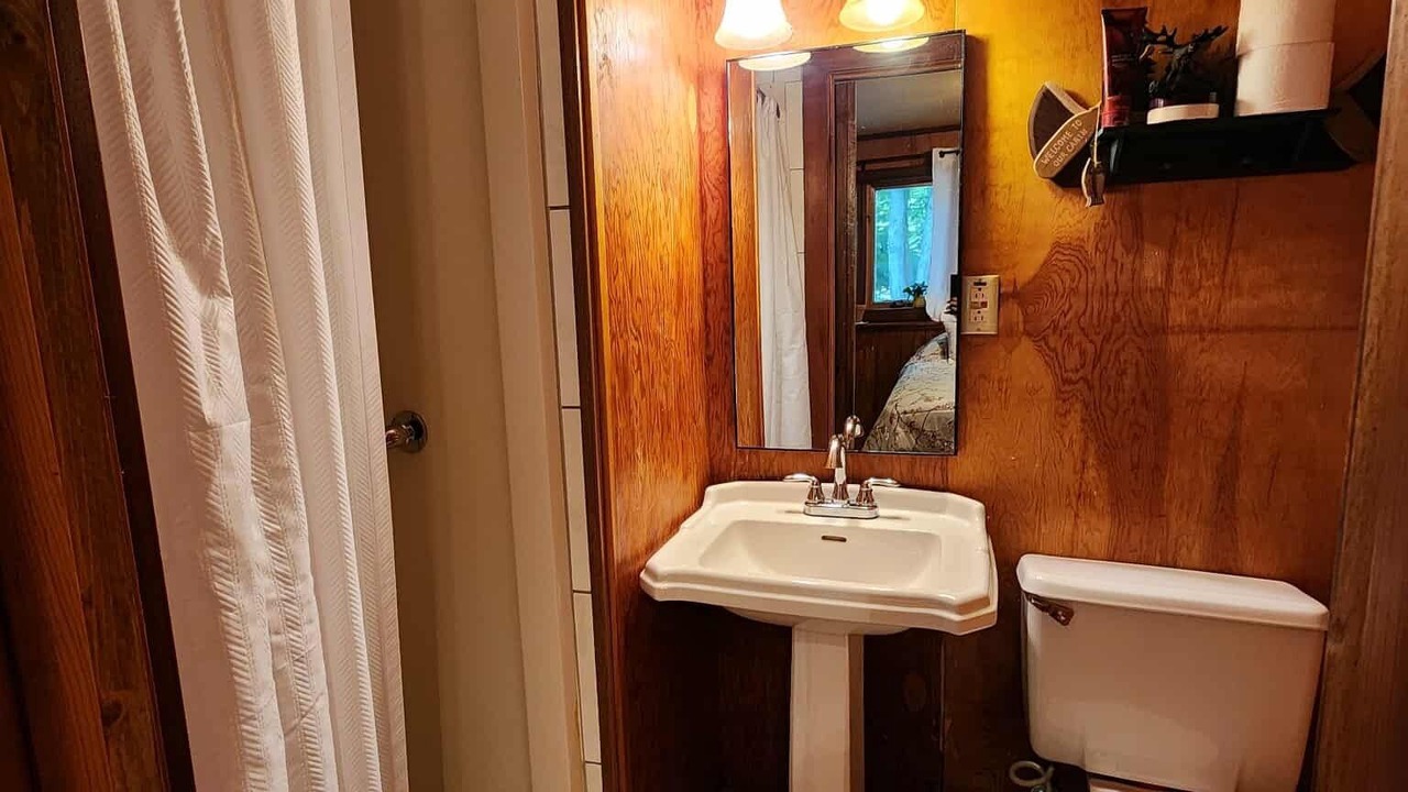 Photo of Bathroom in Town of Amboy