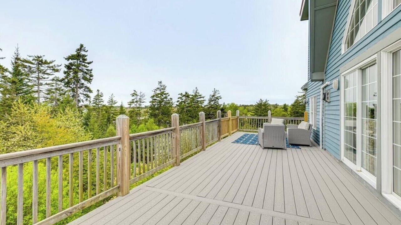 Photo of Patio Balcony in West Tremont