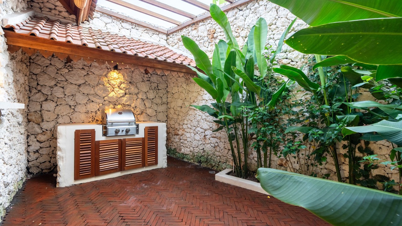 Photo of Patio Balcony in Padonan