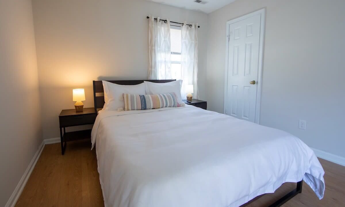 Photo of Bedroom in Northwest