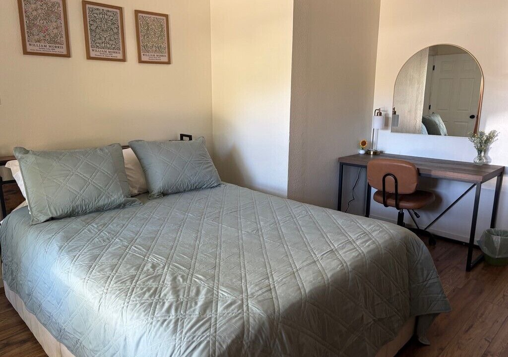 Photo of Bedroom in Woodway