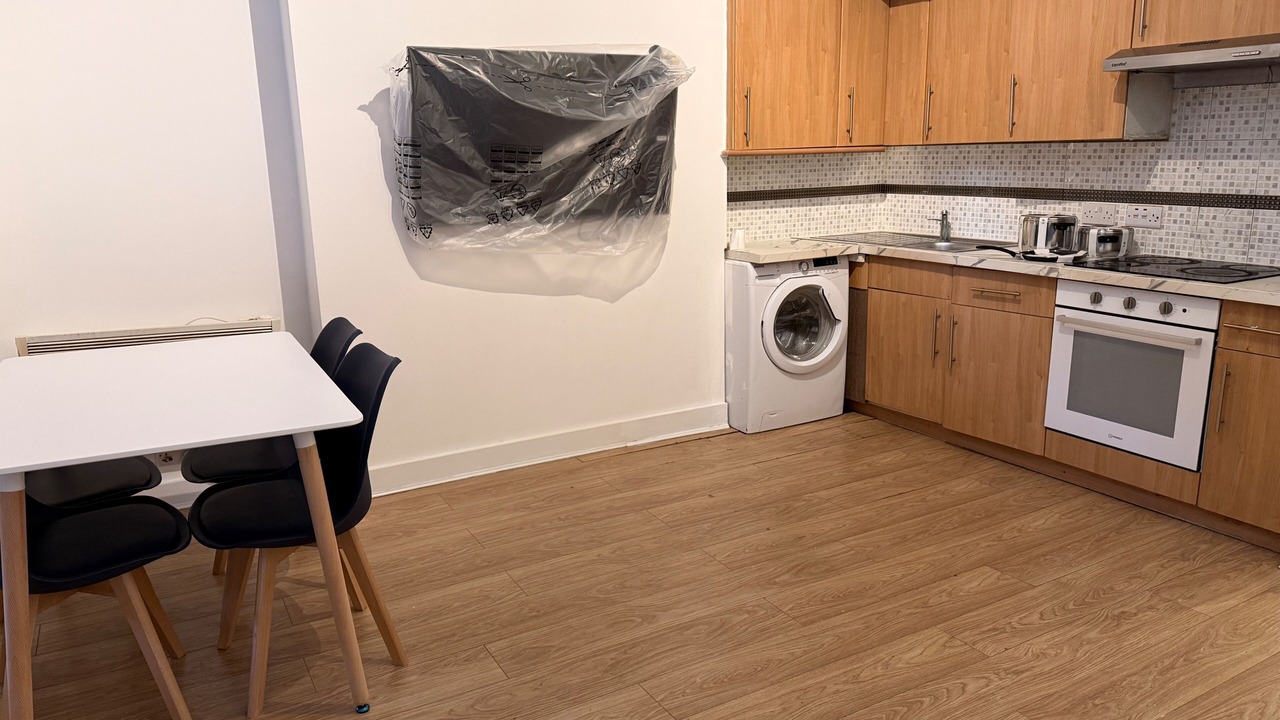 Photo of Others in Harrow Road