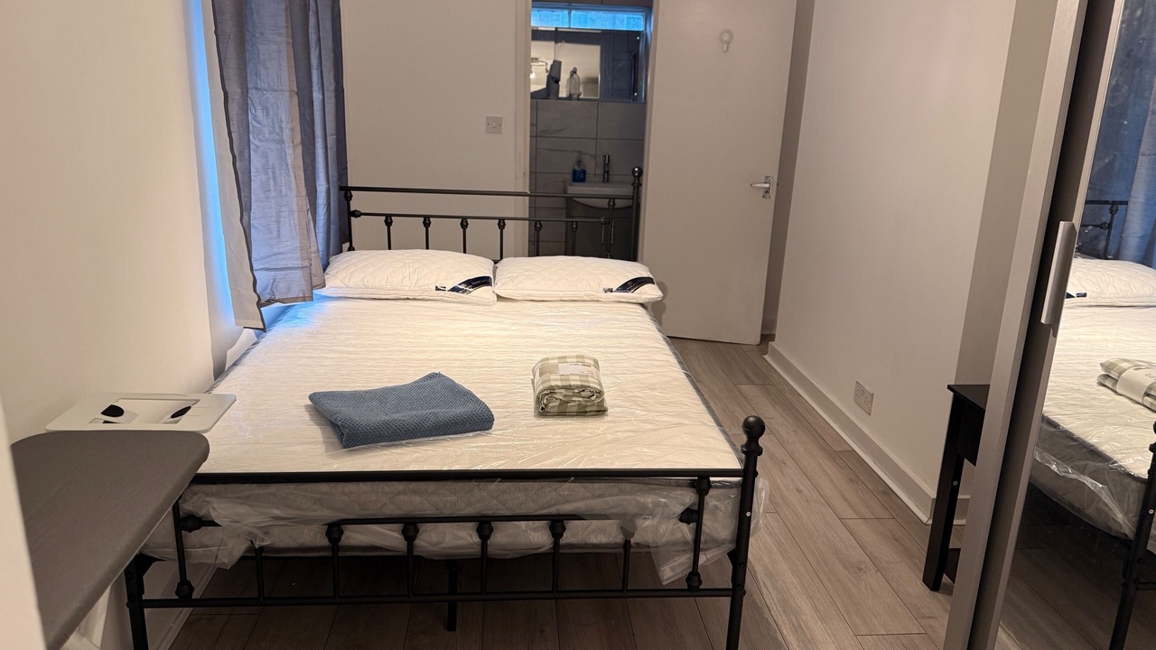 Photo of Others in Harrow Road