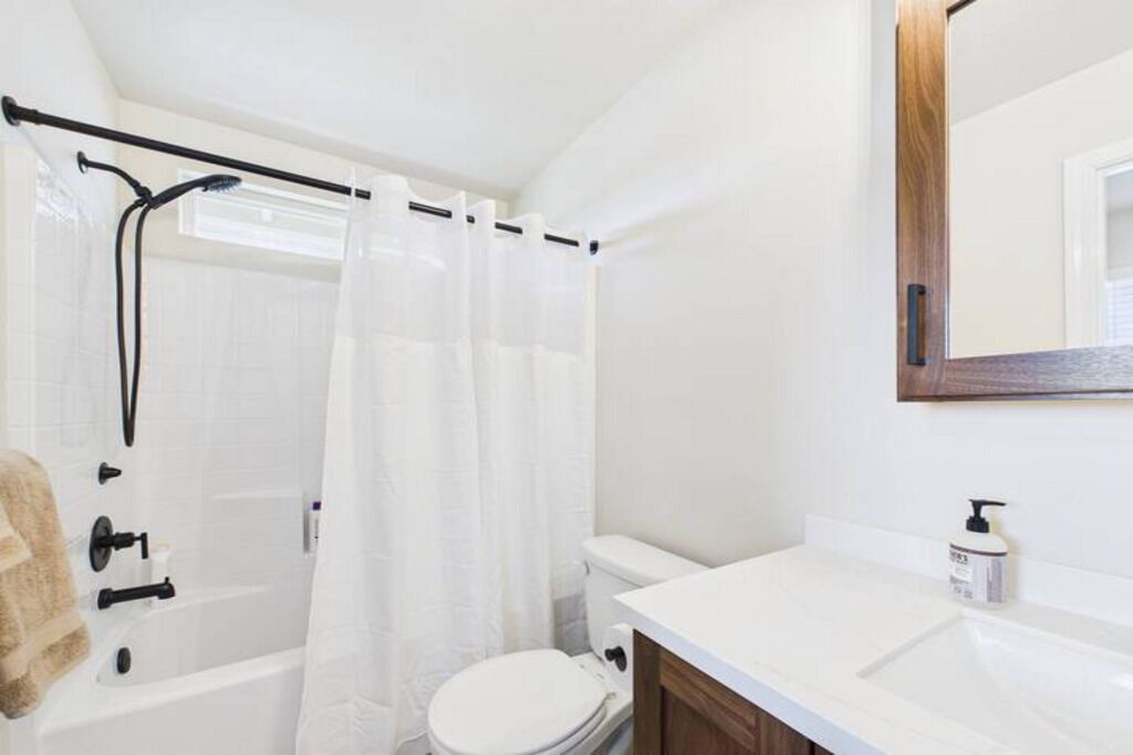 Photo of Bathroom in McKinleyville