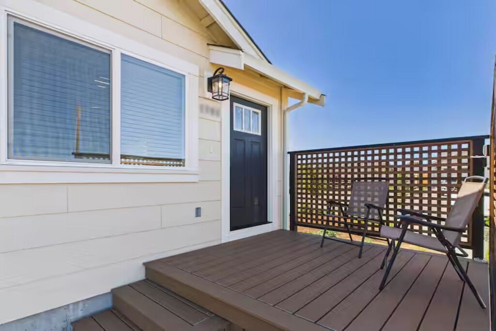 Photo of Patio Balcony in McKinleyville