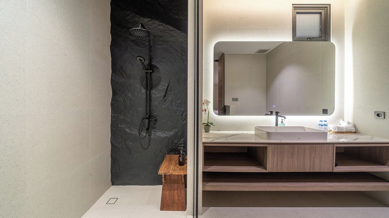 Photo of Bathroom in Tibubeneng