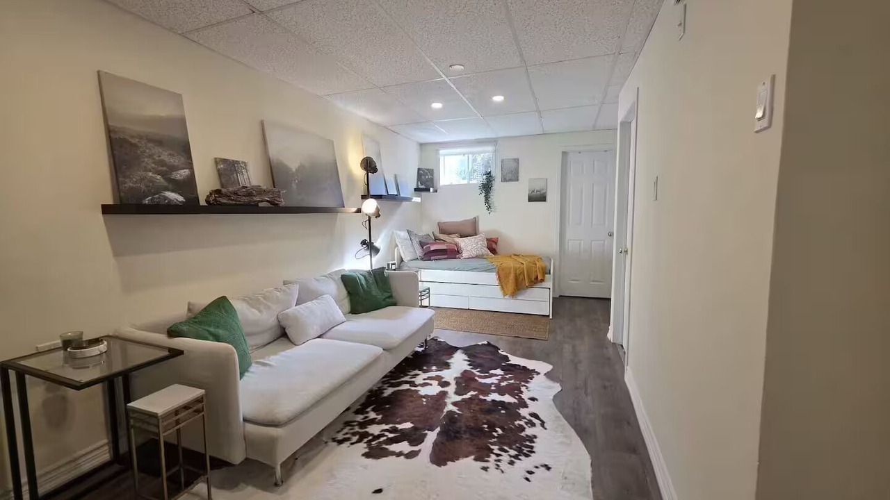 Photo of Livingroom in Lisgar