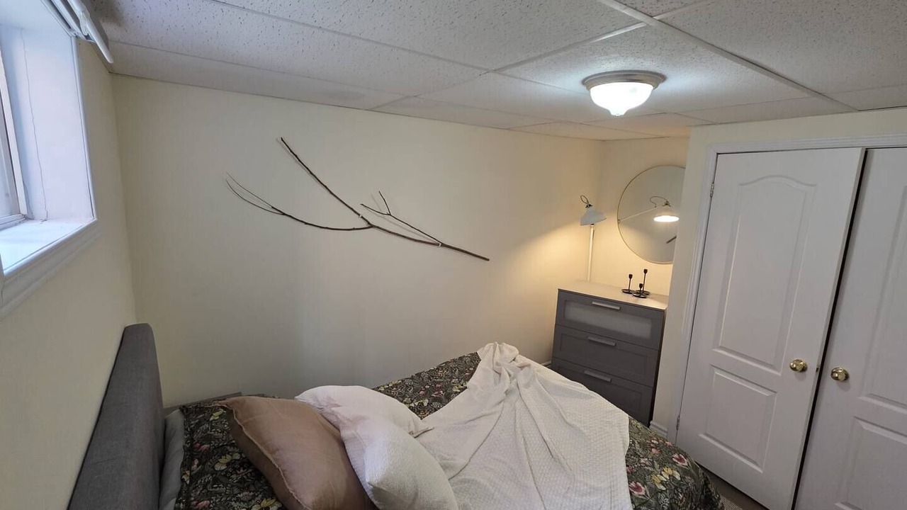 Photo of Bedroom in Lisgar