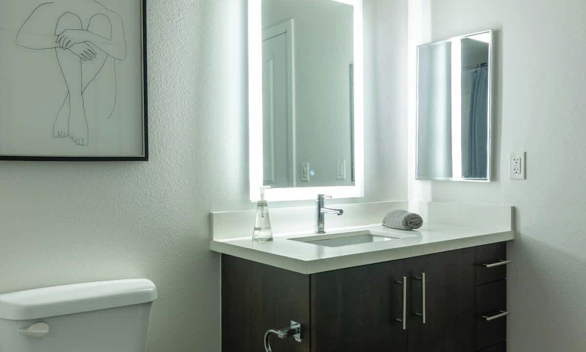 Photo of Bathroom in Glendale