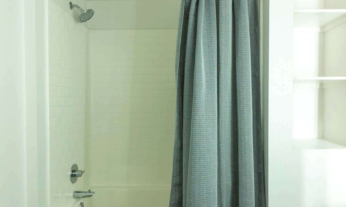 Photo of Bathroom in Glendale