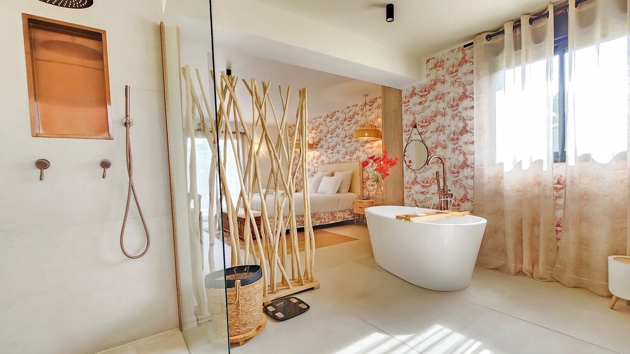 Photo of Bathroom in Vieux-Bourg
