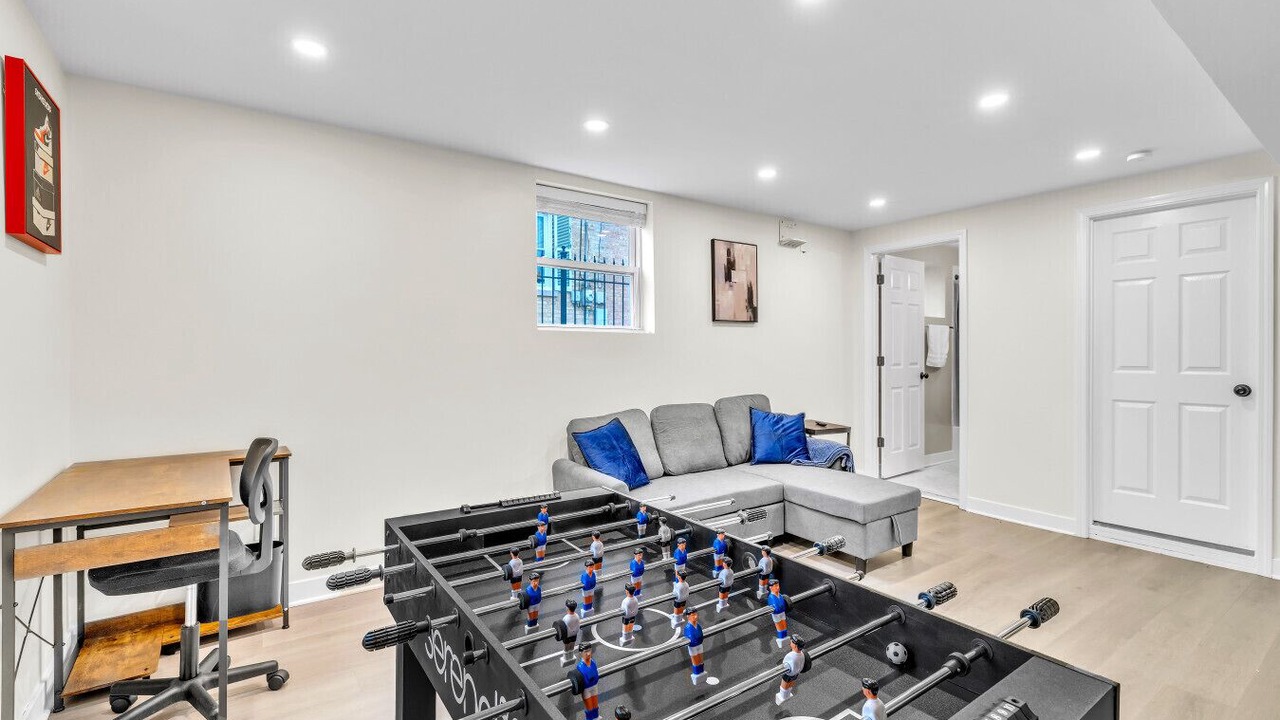 Photo of Bedroom in Elmhurst