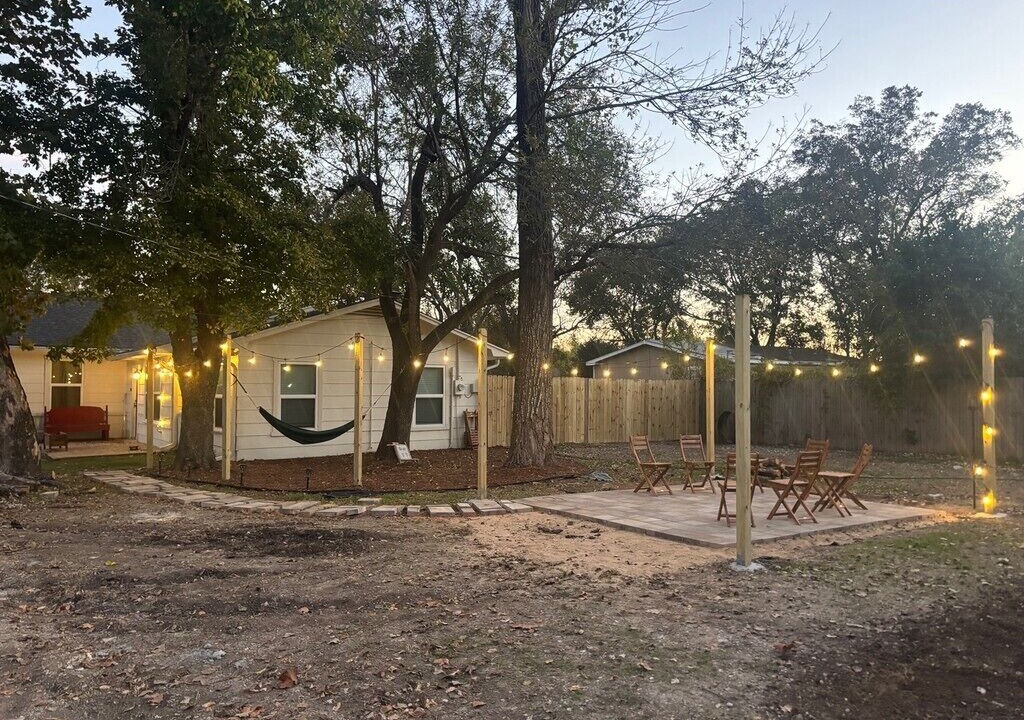 Photo of Patio Balcony in Woodway