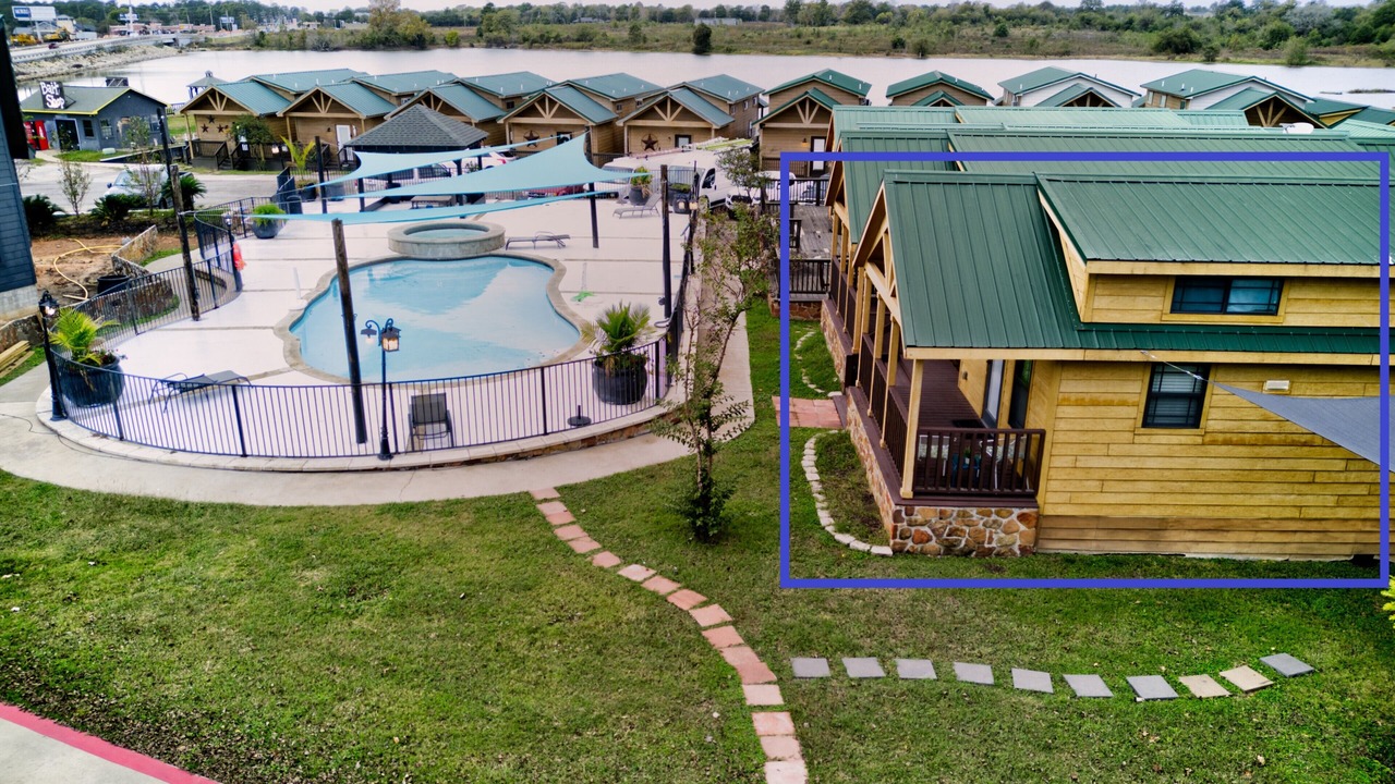 Photo of Outdoor in Willis