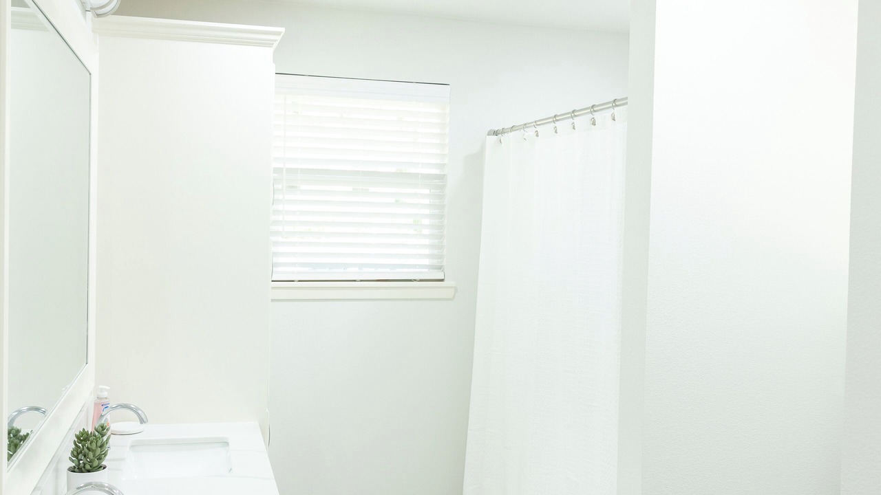 Photo of Bathroom in West Livingston