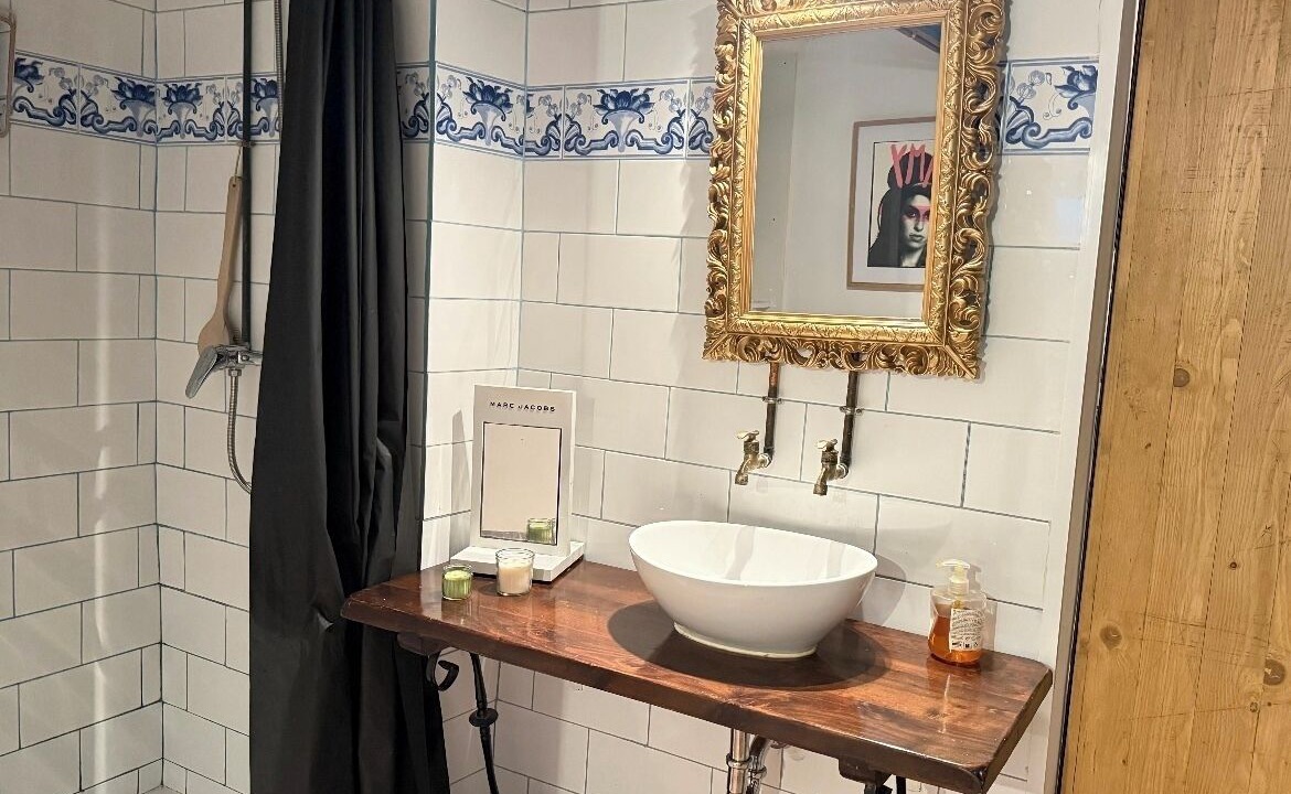 Photo of Bathroom in Gothic Quarter