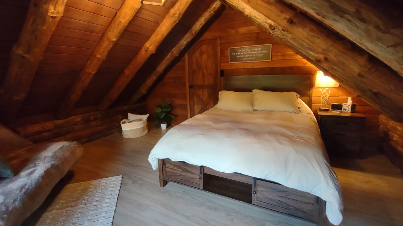 Photo of Bedroom in Waterfall