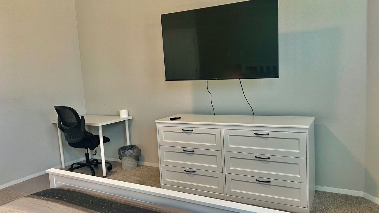 Photo of Bedroom in Elgin